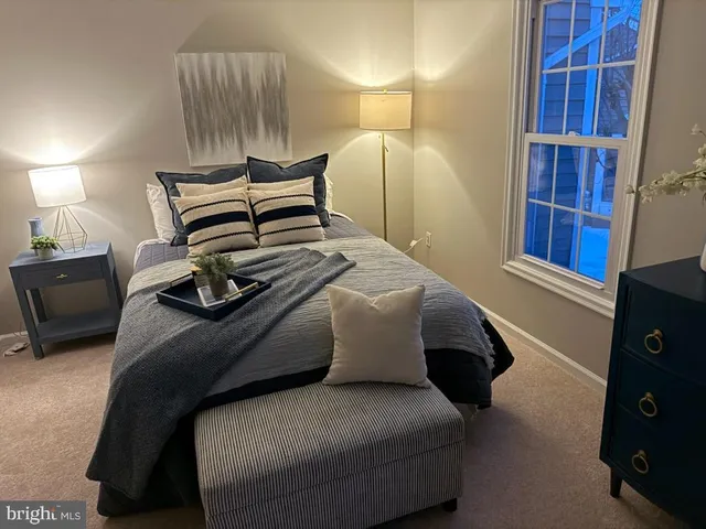 $588,500 | 1563 Twisted Oak Drive, Reston, VA 20194