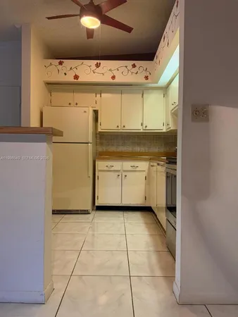 $1,550 | 15500 Lakes Of Delray Boulevard, Unit 207, Delray Beach, FL 33484