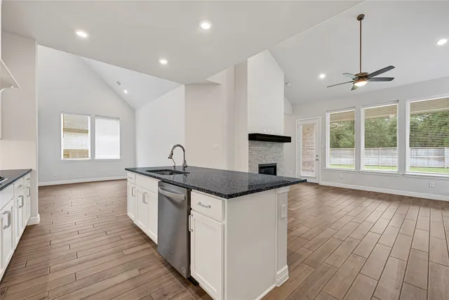 $3,400 | 9339 Galloway Wds Trail, Tomball, TX 77375