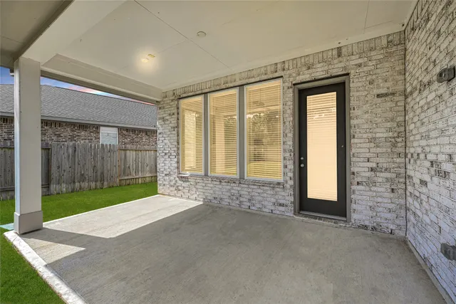 $3,400 | 9339 Galloway Wds Trail, Tomball, TX 77375