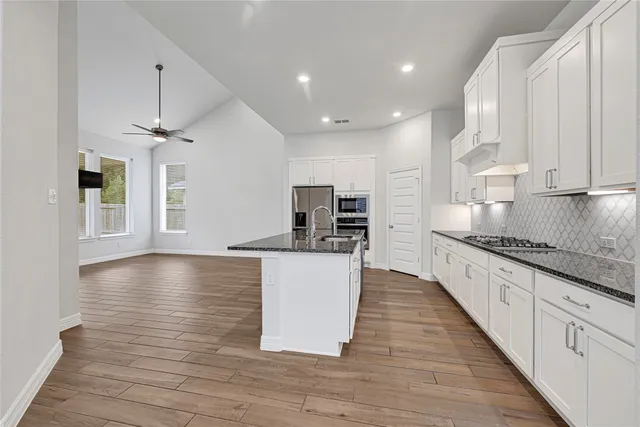 $3,400 | 9339 Galloway Wds Trail, Tomball, TX 77375