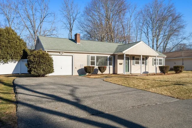 $3,250 | 8 Stanley Street, Natick, MA 01760