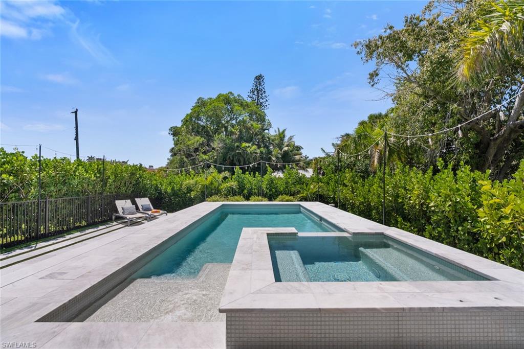 1984 Frederick Street Naples, FL 34112 - Photo 27 of 50