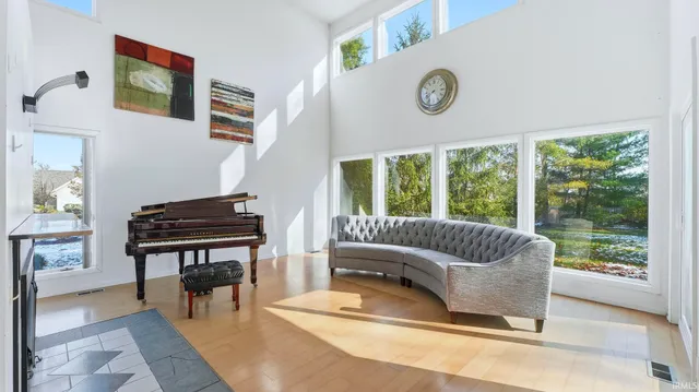 $374,900 | 6433 Sheffield Cove, Fort Wayne, IN 46804