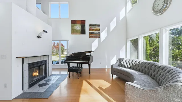 $374,900 | 6433 Sheffield Cove, Fort Wayne, IN 46804