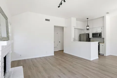 $589,000 | 1920 Vista Cay, San Mateo, CA 94404