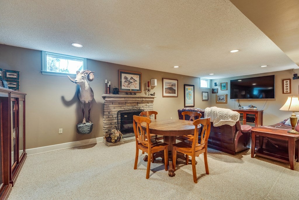1629 Overhill Road Bristol, VA 24201 - Photo 37 of 53 Gallery Image 37