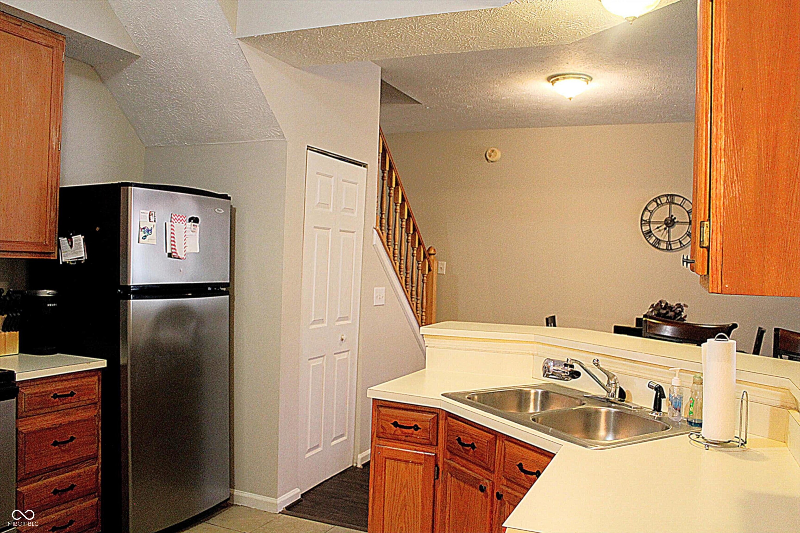 6009 Biron Way Indianapolis, IN 46254 - Photo 12 of 25