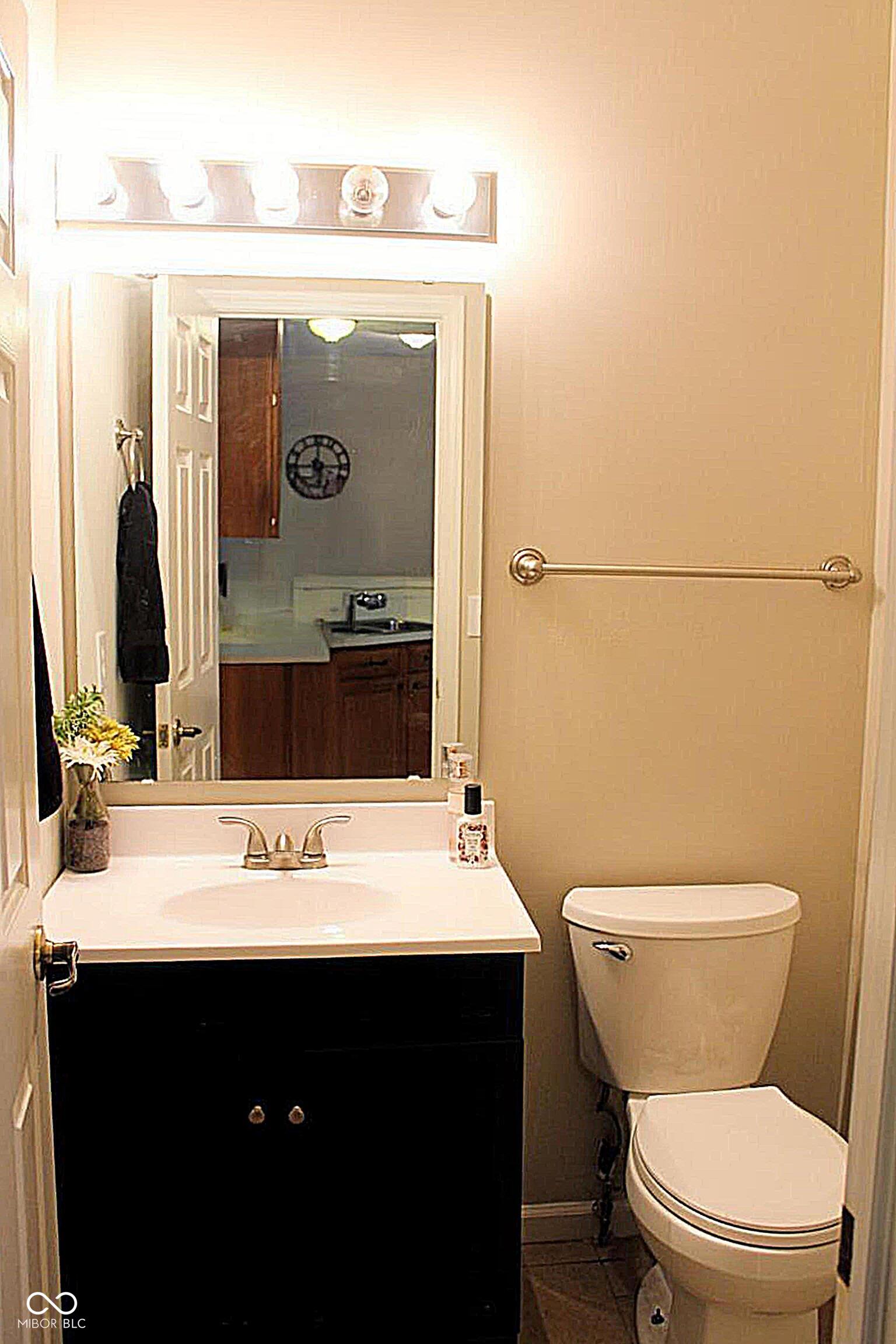 6009 Biron Way Indianapolis, IN 46254 - Photo 14 of 25