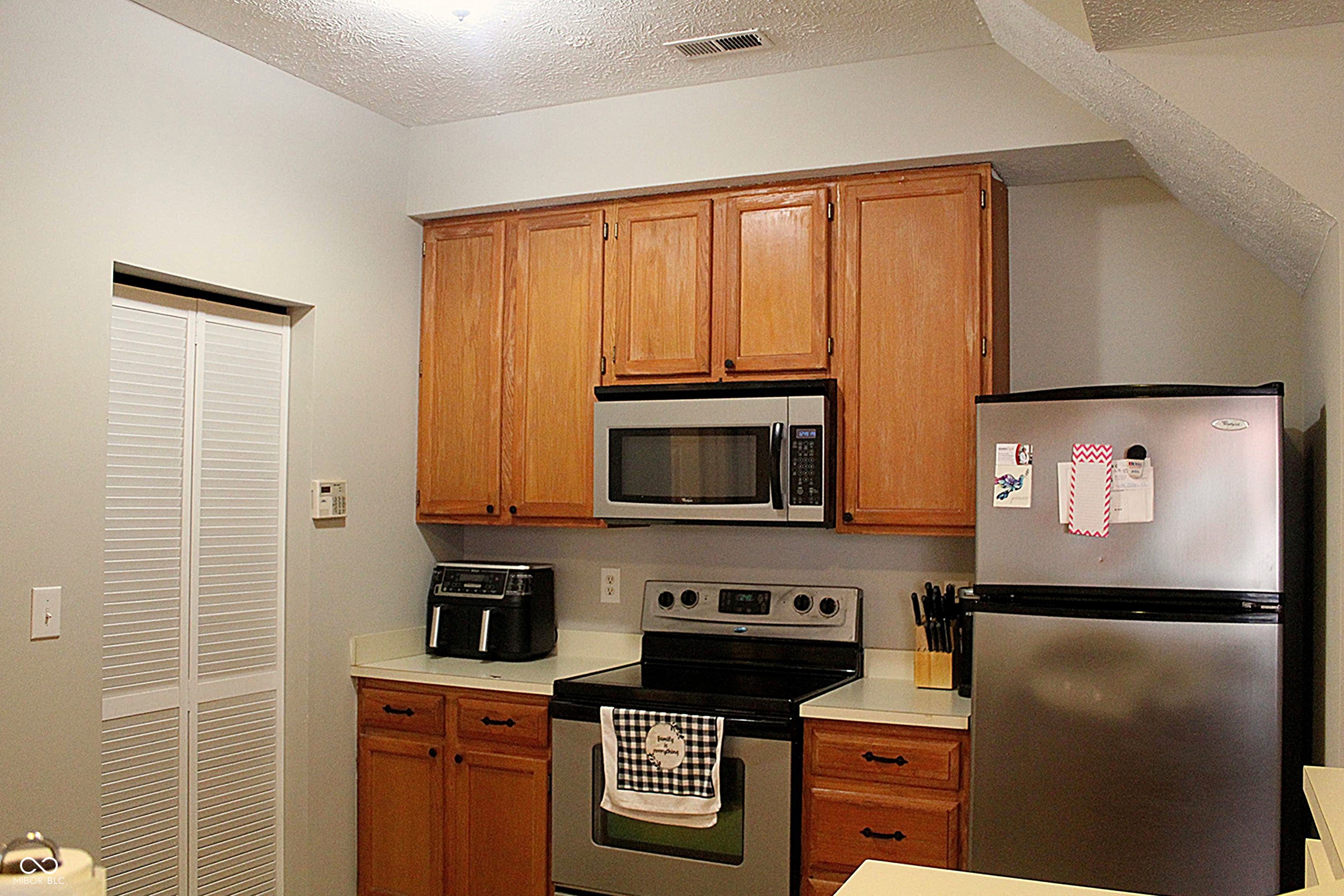 6009 Biron Way Indianapolis, IN 46254 - Photo 10 of 25