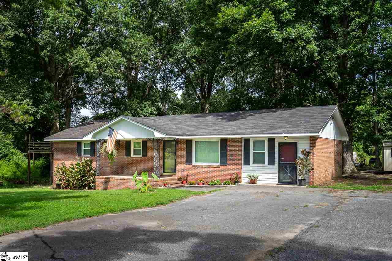 217 Harmony Road Anderson, SC 29624 - Photo 1 of 26
