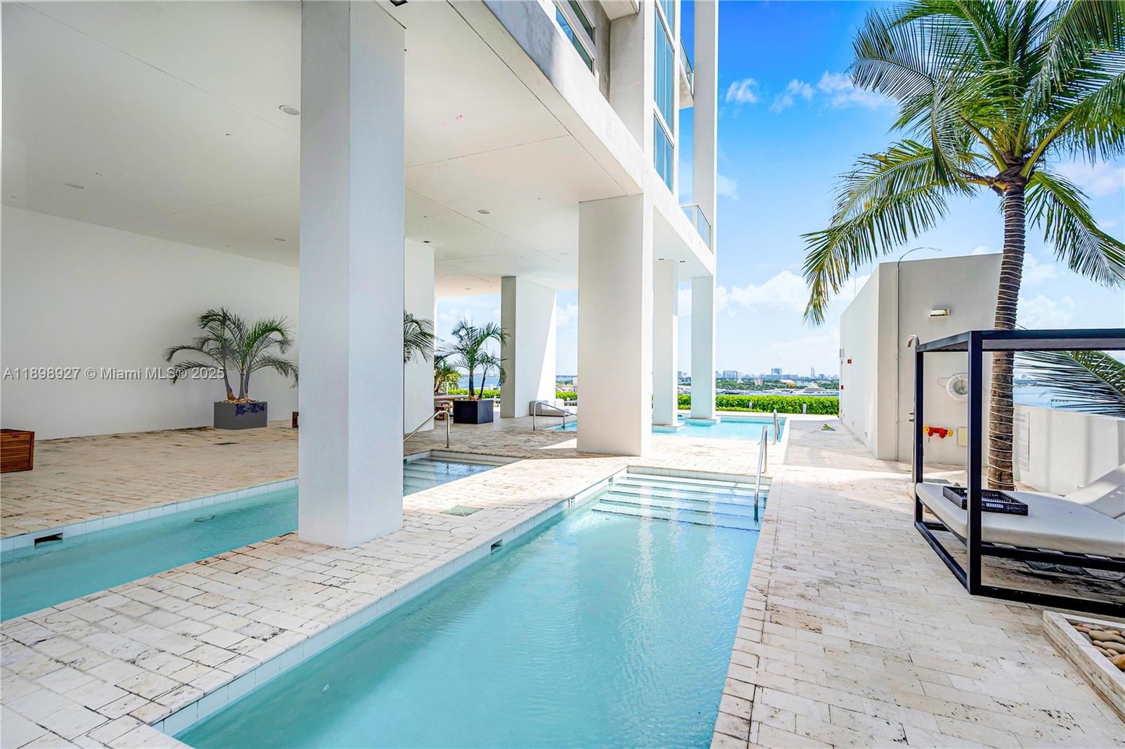 1040 Biscayne Boulevard, Unit 3308 Miami, FL 33132 - Photo 39 of 56