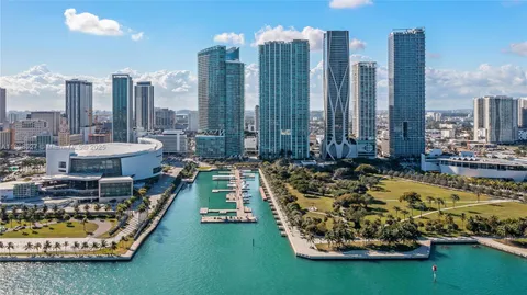 $532,500 | 1040 Biscayne Boulevard, Unit 3308, Miami, FL 33132