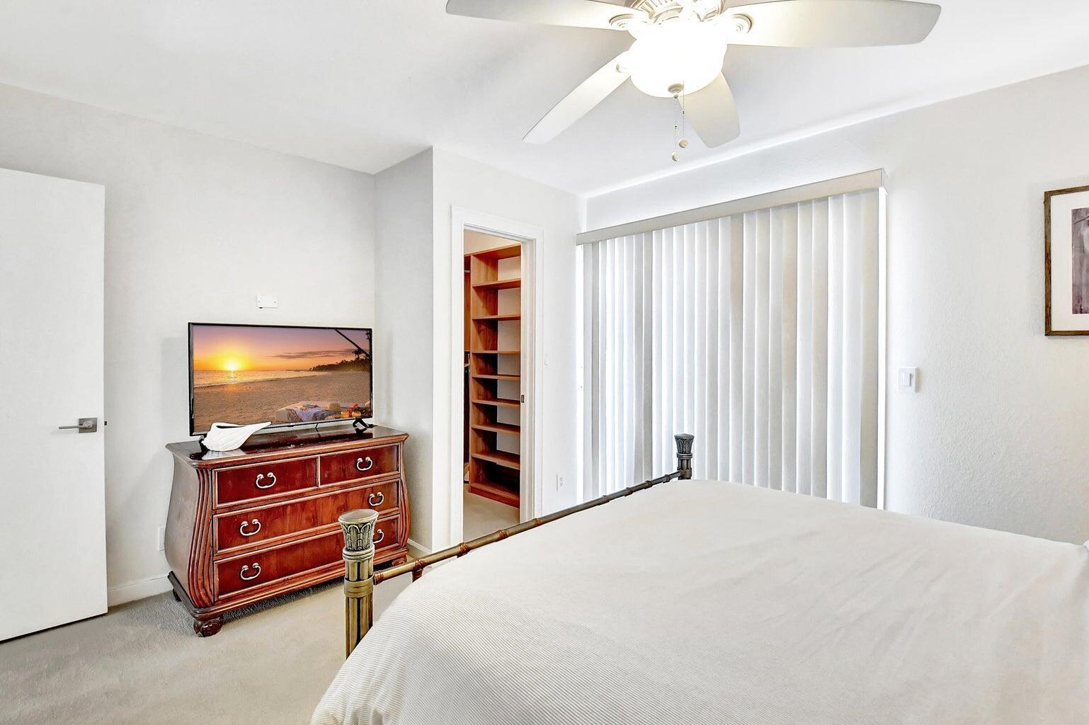 3567 Commodore Circle Delray Beach, FL 33483 - Photo 32 of 60 PH BED 333