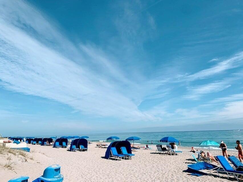 3567 Commodore Circle Delray Beach, FL 33483 - Photo 58 of 60 MINUTES TO THE BEACH