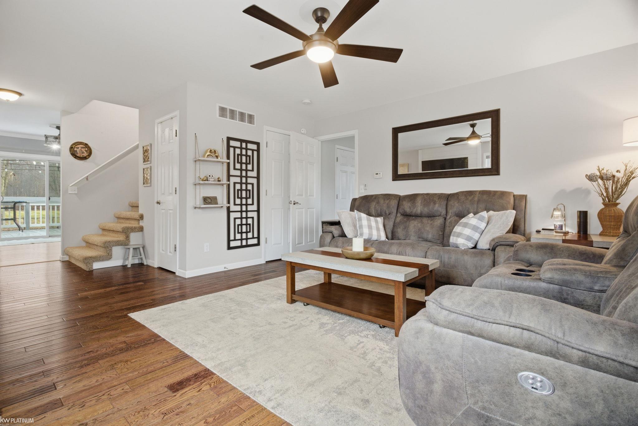 8866 Marsh Road Algonac, MI 48001 - Photo 6 of 29