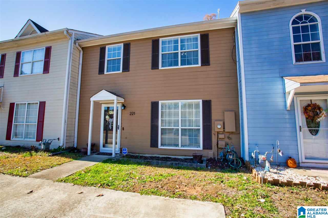 221 Willow Point Circle Alabaster, AL 35007 - Photo 1 of 35