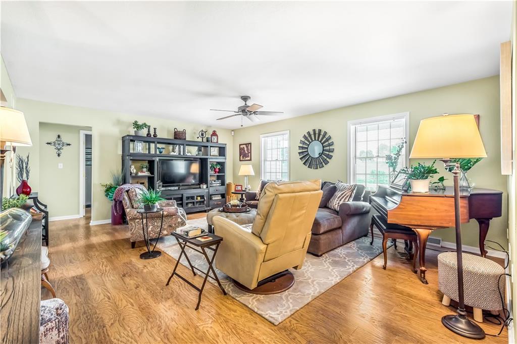 360 Ridge Road Eighty Four, PA 15330 - Photo 7 of 25 Gallery Image 7