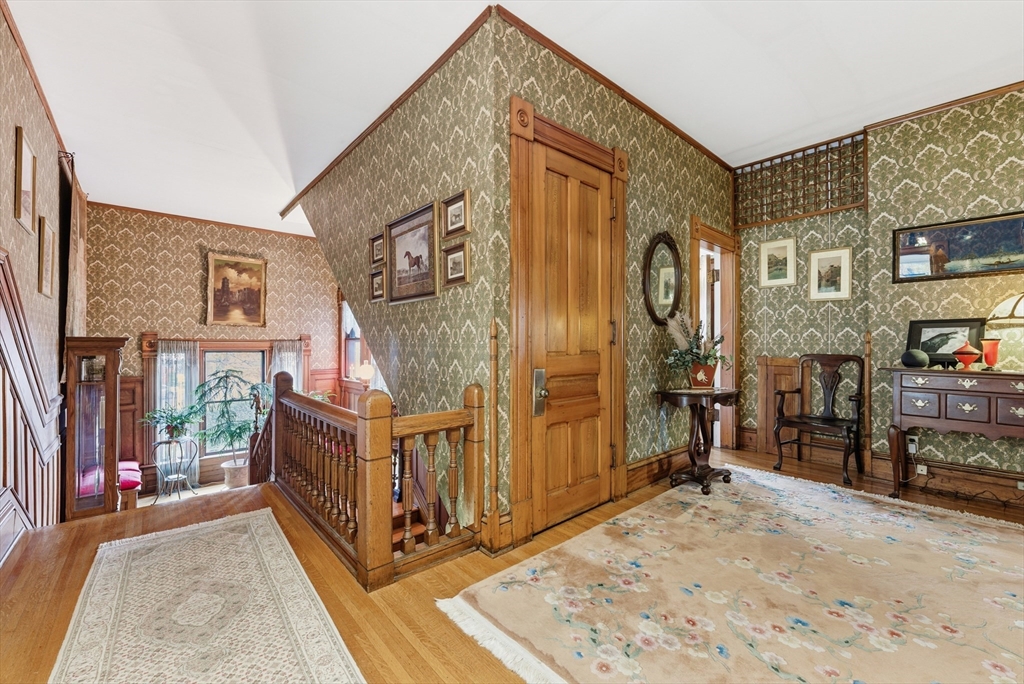 1176 Worthington Street Springfield, MA 01109 - Photo 21 of 42