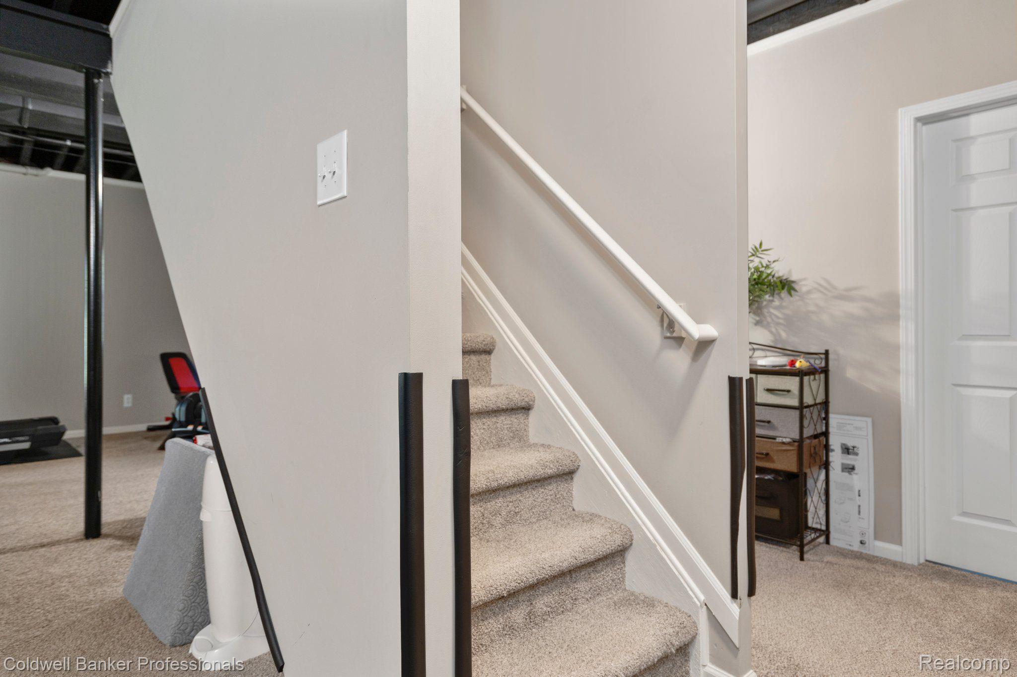 631 Park Lane Road Chelsea, MI 48118 - Photo 37 of 46 Gallery Image 37