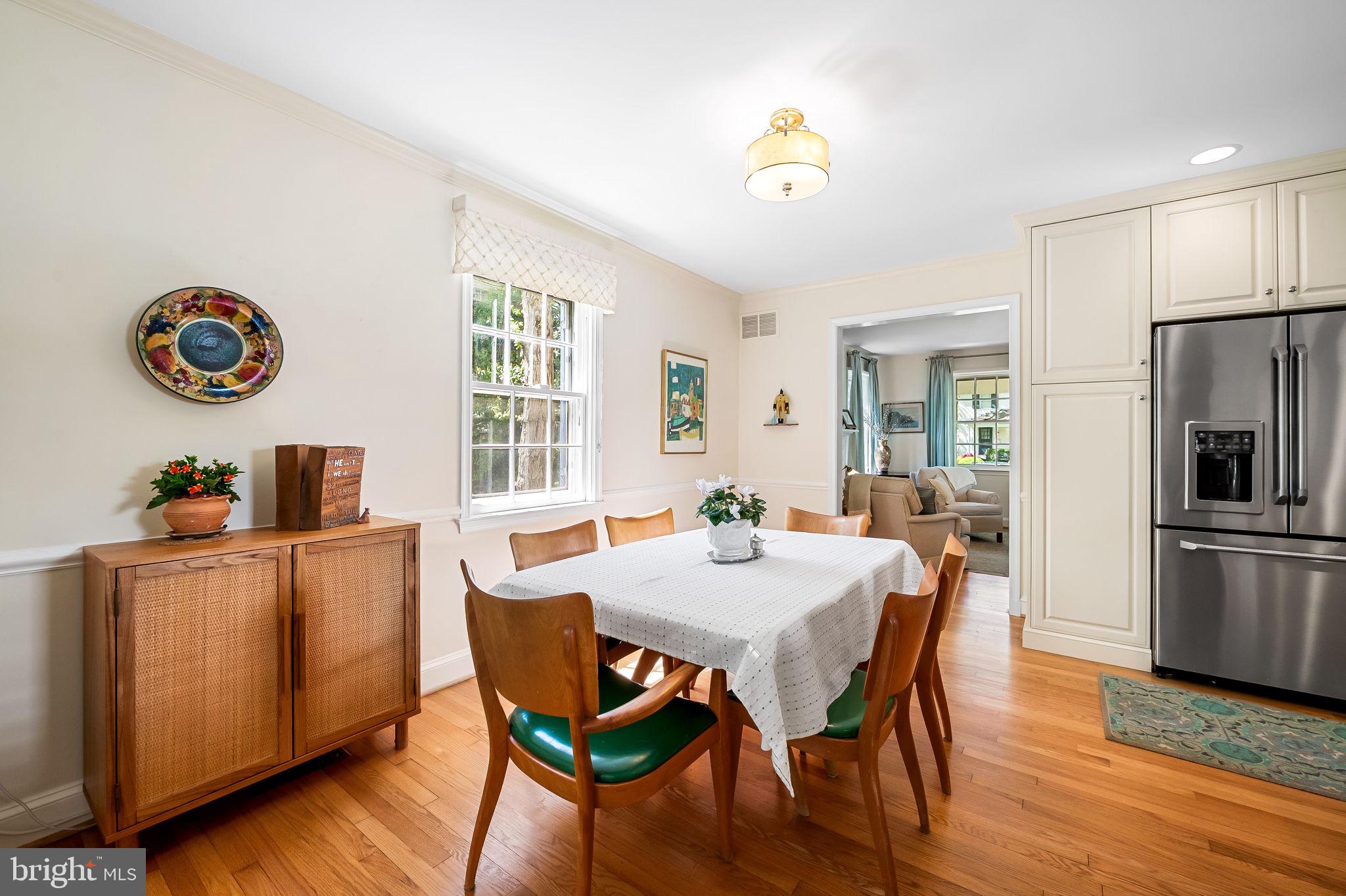 321 Broadmoor Road Baltimore, MD 21212 - Photo 12 of 55