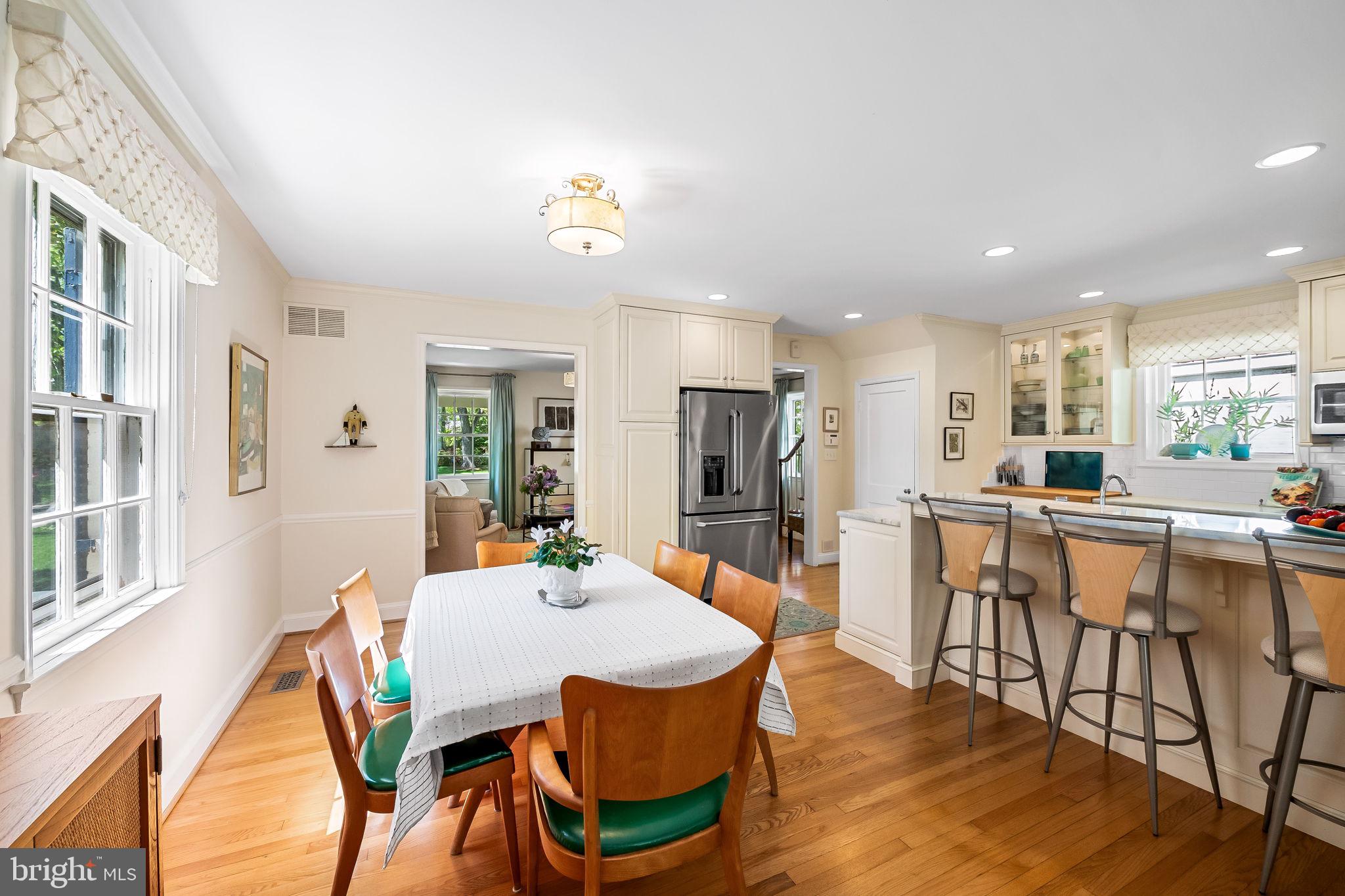 321 Broadmoor Road Baltimore, MD 21212 - Photo 13 of 55