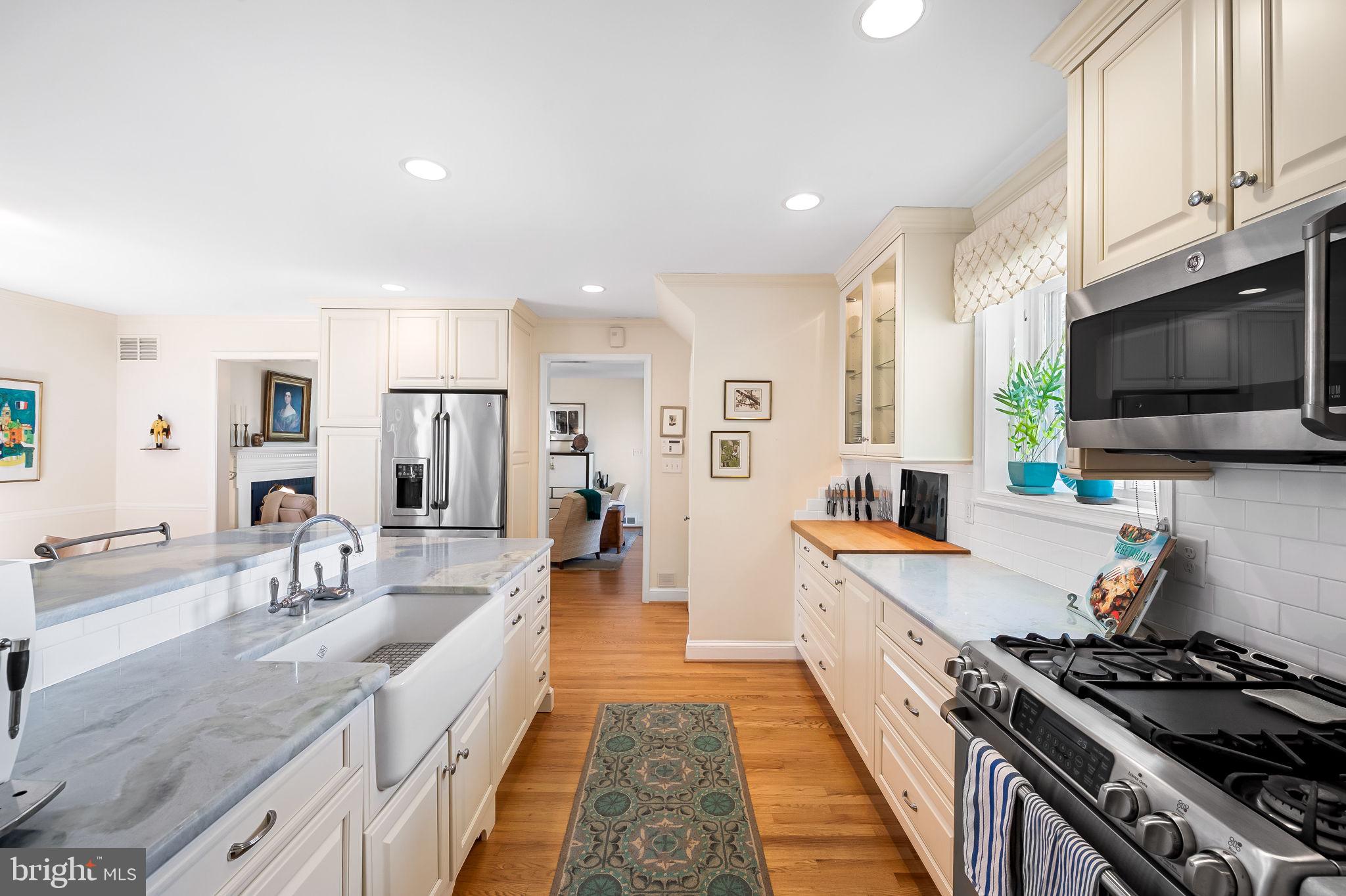 321 Broadmoor Road Baltimore, MD 21212 - Photo 17 of 55