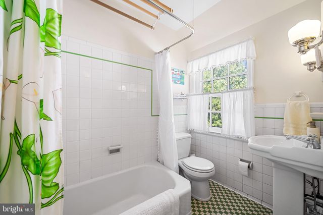 $650,000 | 321 Broadmoor Road, Baltimore, MD 21212