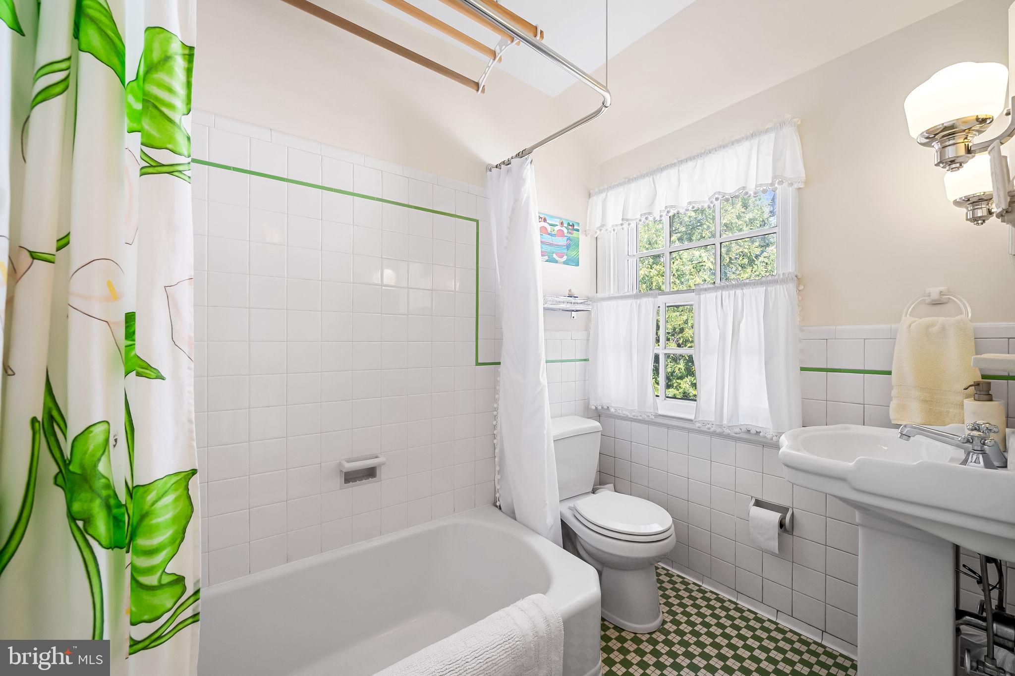 321 Broadmoor Road Baltimore, MD 21212 - Photo 39 of 55