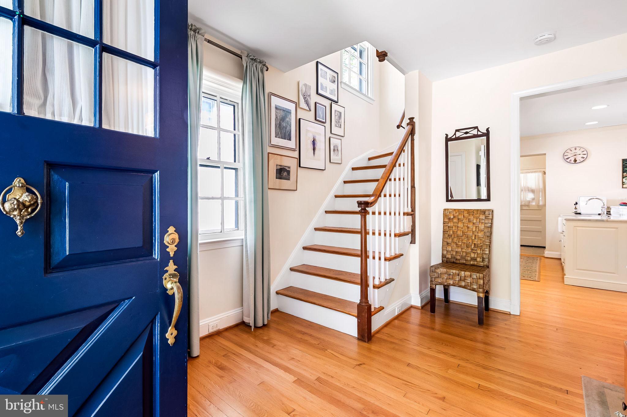 321 Broadmoor Road Baltimore, MD 21212 - Photo 7 of 55