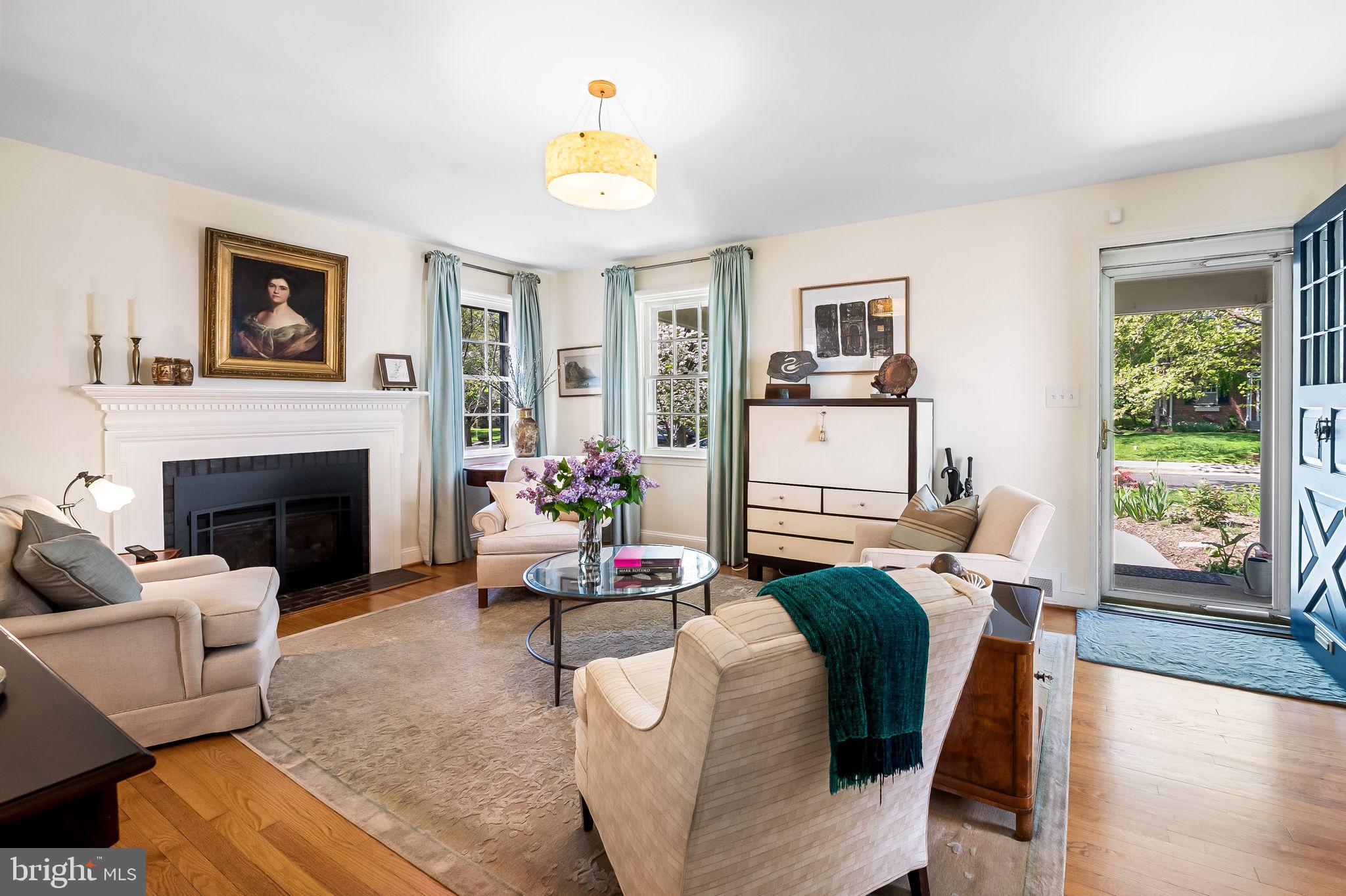 321 Broadmoor Road Baltimore, MD 21212 - Photo 9 of 55
