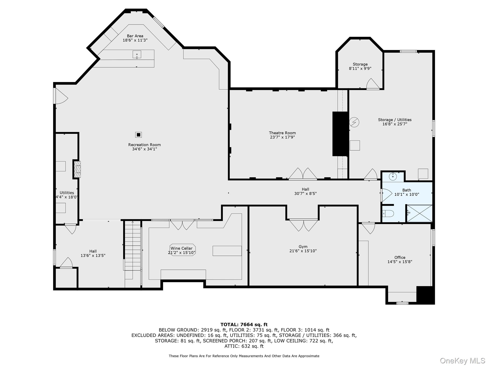 1750 Private Road, Unit 18 Mattituck, NY 11952 - Photo 47 of 49 a picture of a bathroom with a sink