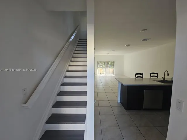 $2,700 | 2944 Northwest 180th Street, Unit 2944, Miami Gardens, FL 33056