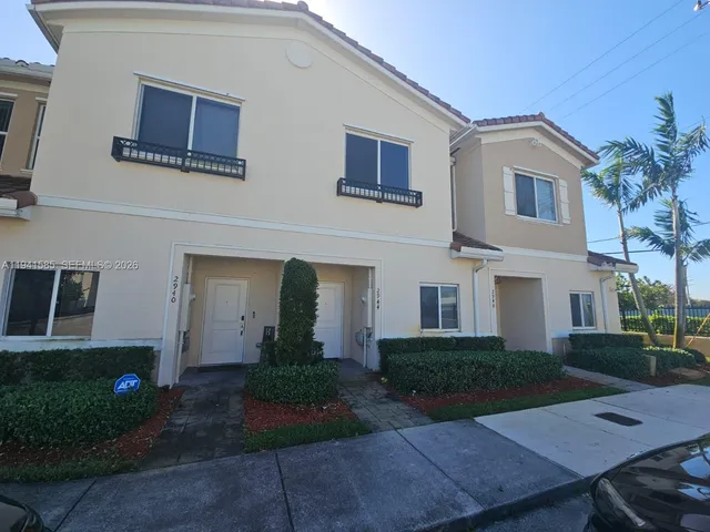 $2,700 | 2944 Northwest 180th Street, Unit 2944, Miami Gardens, FL 33056