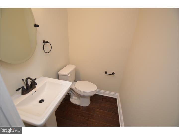 844 River Road, Unit 844 Ewing, NJ 08628 - Photo 15 of 17