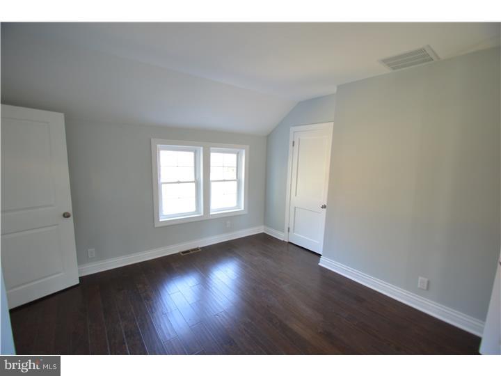 844 River Road, Unit 844 Ewing, NJ 08628 - Photo 10 of 17