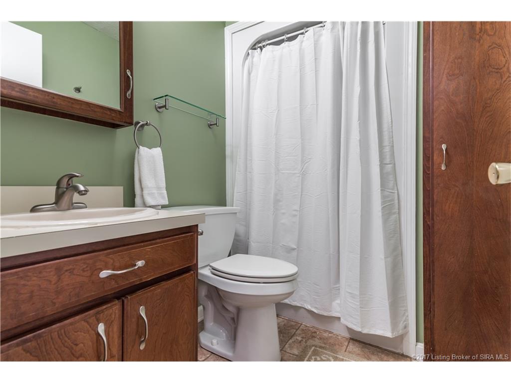 1473 Renn Road Floyds Knobs, IN 47119 - Photo 28 of 39 Gallery Image 28