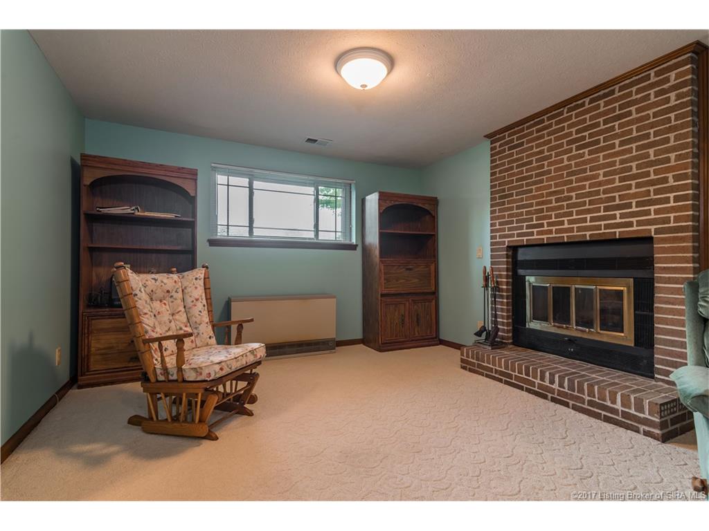 1473 Renn Road Floyds Knobs, IN 47119 - Photo 29 of 39 Gallery Image 29