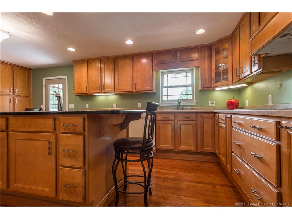 1473 Renn Road Floyds Knobs, IN 47119 - Photo 9 of 39 Gallery Image 9