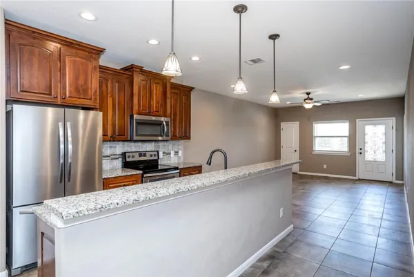 $549,999 | 134 Honopu Drive, Bastrop, TX 78602