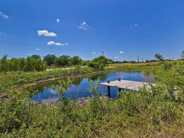 $2,600 | 1501 Cotton Gin Road, Kyle, TX 78640