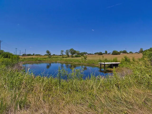 $2,600 | 1501 Cotton Gin Road, Kyle, TX 78640