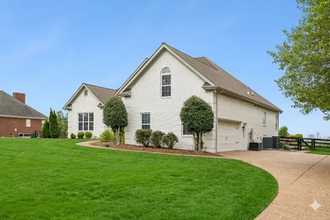 $1,195,000 | 2707 Brenda Street, Thompson's Station, TN 37179