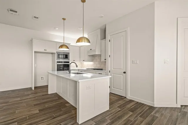 $535,000 | 173 Hulen Circle, Aledo, TX 76008