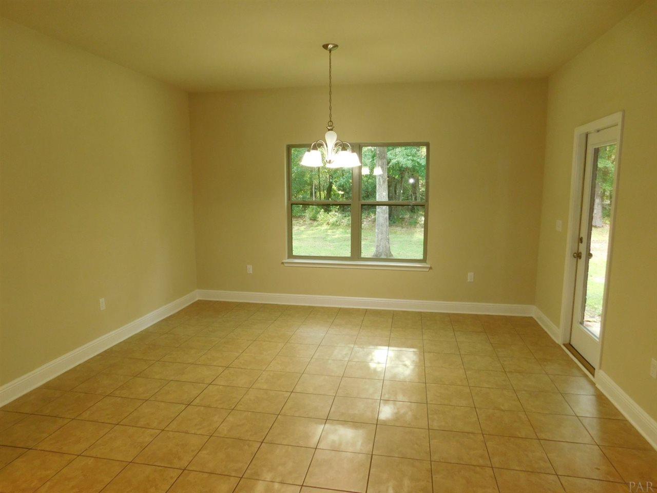 5889 Rustic Ridge Circle Milton, FL 32570 - Photo 8 of 19 Gallery Image 8