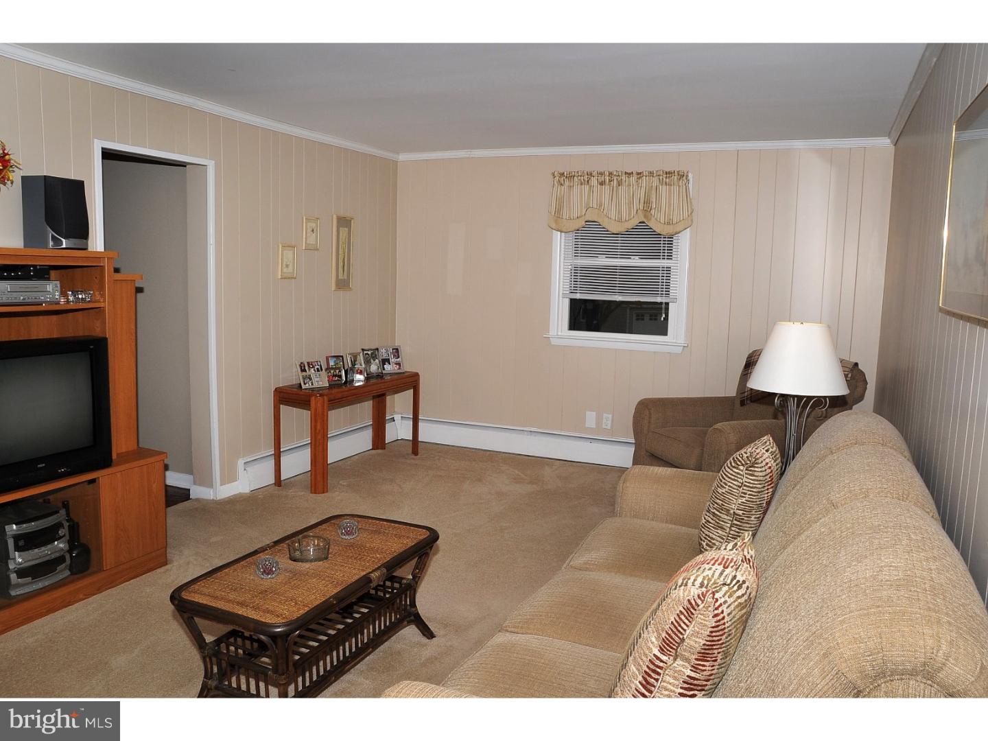 691 Boot Road West Chester, PA 19380 - Photo 11 of 25 Family Room