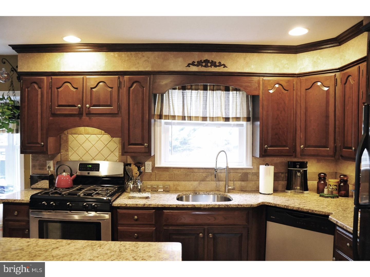 691 Boot Road West Chester, PA 19380 - Photo 6 of 25 Gallery Image 6