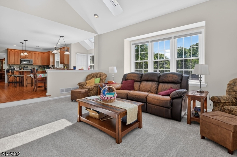 9 Meadow Run Road Milford, NJ 08848 - Photo 9 of 50 Gallery Image 9