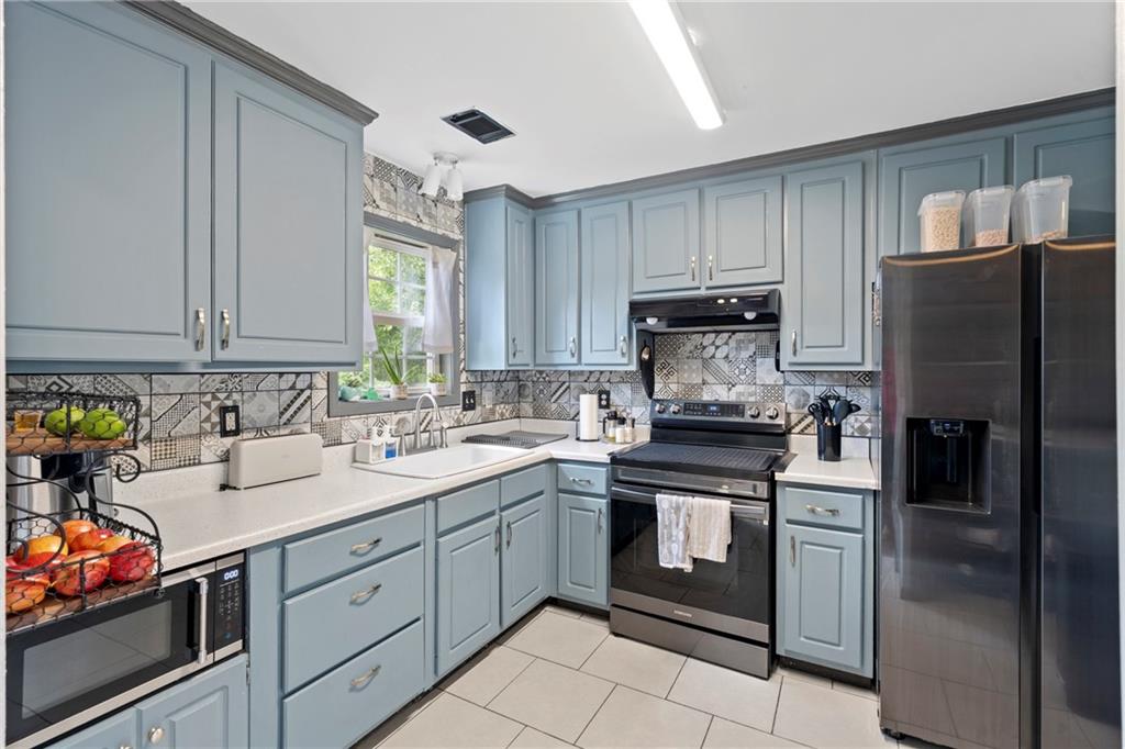2671 Freemans Walk Path Dacula, GA 30019 - Photo 12 of 48 Gallery Image 12