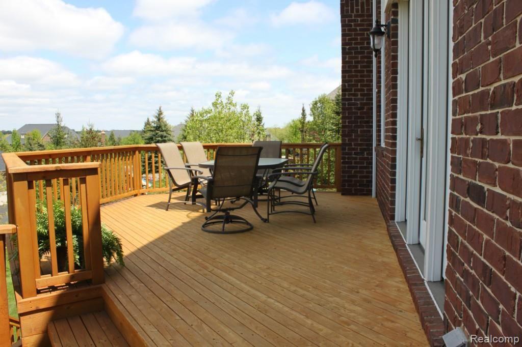 4774 Crestone Way Rochester, MI 48306 - Photo 76 of 88 Two Tiered Deck